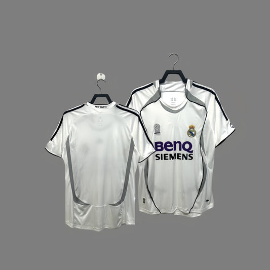 2006 Real Madrid home retro classic jersey Raul Ronaldo Beckham football uniform